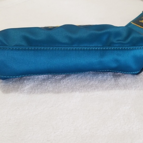 NWOT RARE VINTAGE CLUTCH - Picture 3 of 5